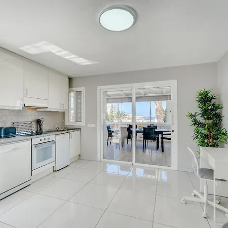 Sea View Penthouse Sunshine Urbania Playa de las Américas