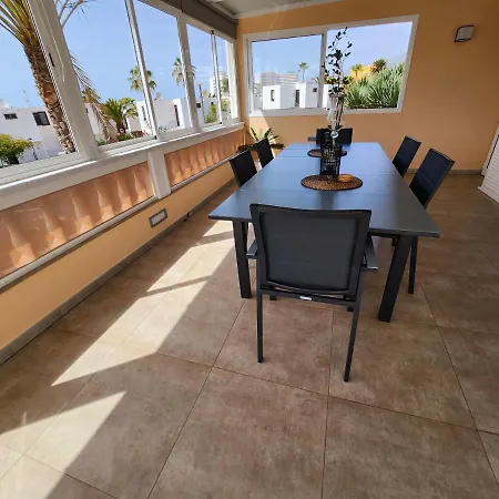 Sea View Penthouse Sunshine Urbania 아파트