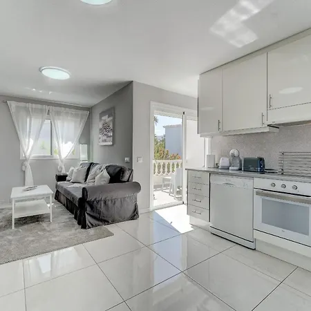 Sea View Penthouse Sunshine Urbania Playa de las Americas (Tenerife)