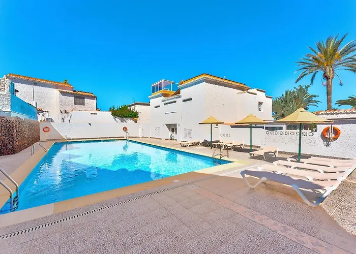 Sea View Penthouse Sunshine Urbania 美洲海滩